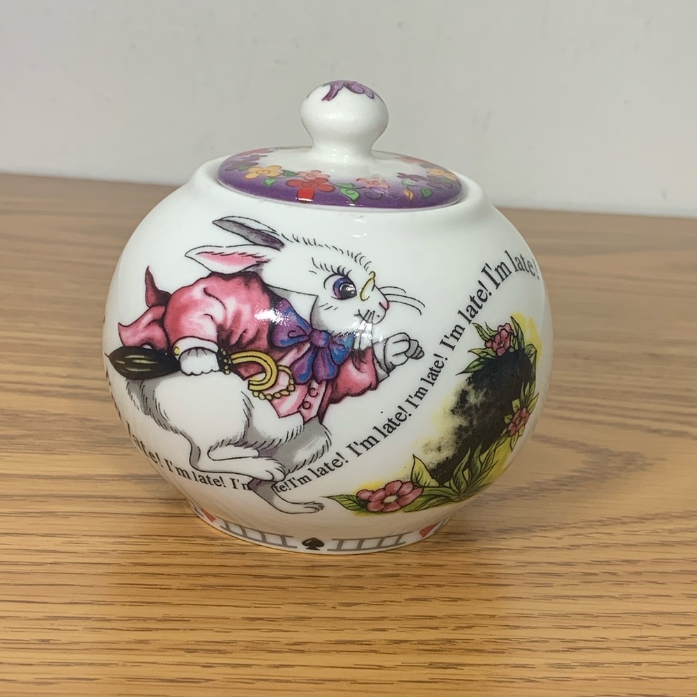 Cardew Alice In Wonderland Porcelain Sugar Bowl
